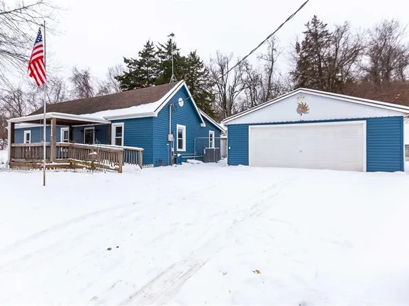 3512 N 2nd St, Saint Joseph, MO 64505