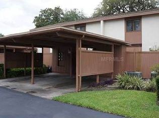 7925 Pine Dr, Temple Terrace, FL 33637