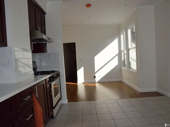 3rd image of 136 Lexington St #B