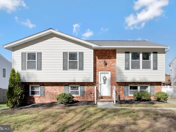 718 Stafford Hill Dr, Glen Burnie, MD 21061