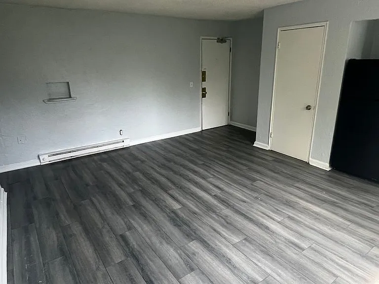 4056 Reading Rd — Photo 11