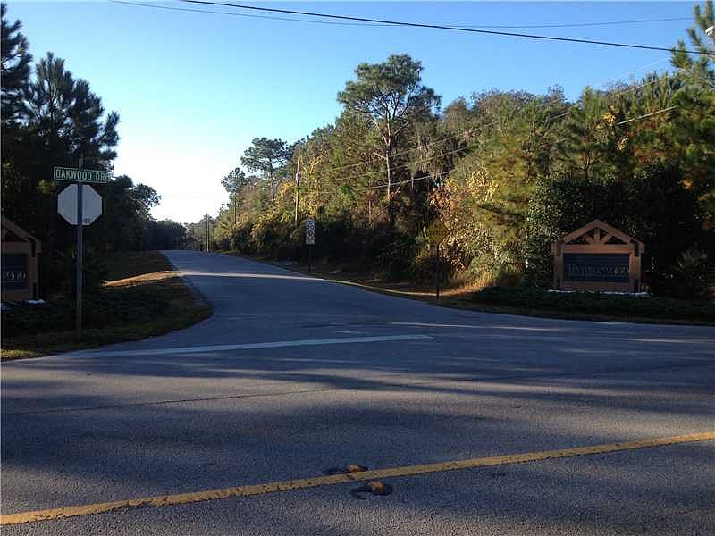 Timberwood Entrance