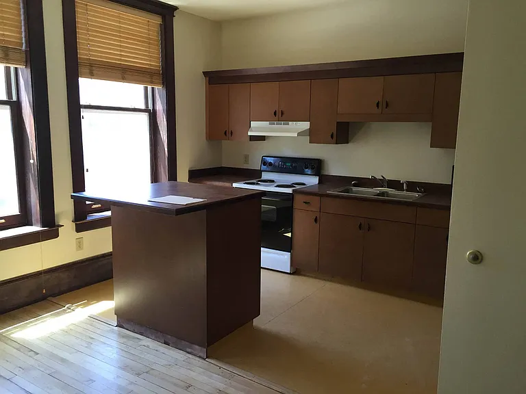 Kitchen with Island