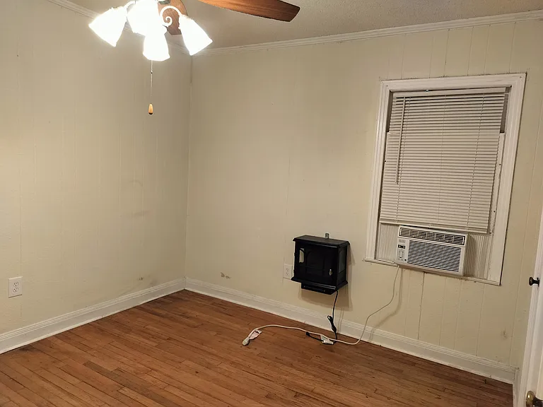 703 E Pine St #B — Photo 7