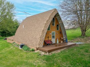 200 Lake Summerset Rd, Davis, IL 61019