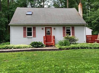 299 Hill Rd, Honey Brook, PA 19344