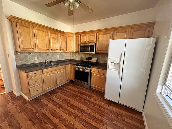 2nd image of 285 Outwater Ln Floor 2