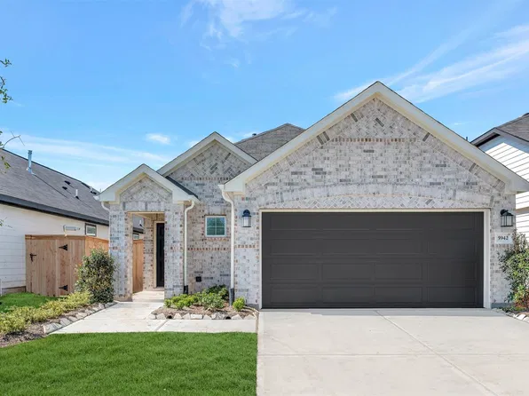 5942 Texas Sun Dr, Fulshear, TX 77441