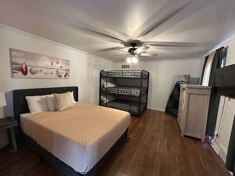 2686 Greenmill Dr — Photo 84