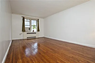 Rented by Space Marketing Shop