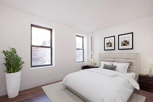 Rented by R New York | media 21