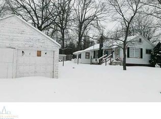 15292 Rickard Ln, Bath, MI 48808