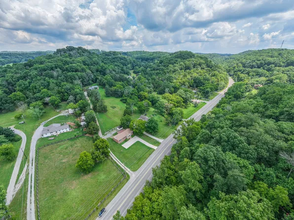 4218 Long Hollow Pike, Goodlettsville, TN 37072