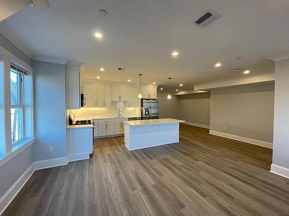 2nd image of 180 N Beacon St #5