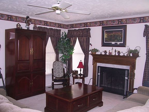 Family Room 1