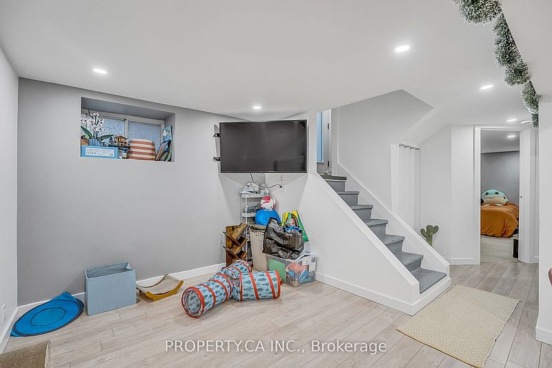 Toronto House for rent - 2 Bedrooms — photo 6