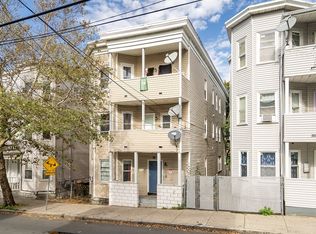 62 Grove St, Chelsea, MA 02150