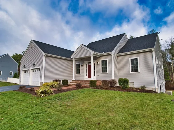 6 Brewster Dr, East Freetown, MA 02717