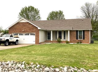 627 Flower Dr, Clarksville, TN 37040