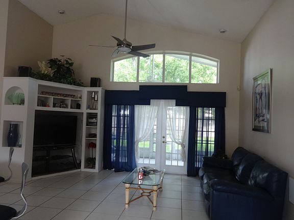 5th image of 525 Seascape Ave