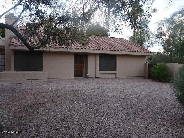 1631 N El Camino Dr — Photo 15