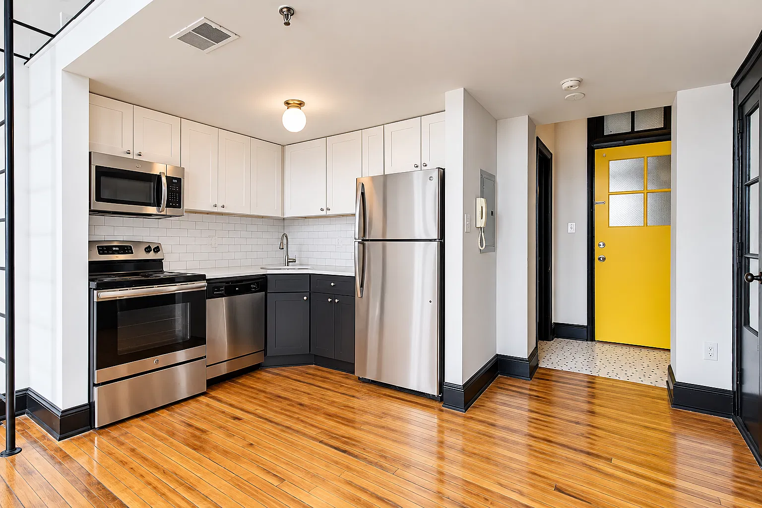 3810 Spring Garden St — Photo 1