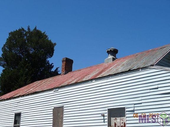 3rd image of 121 Charles St