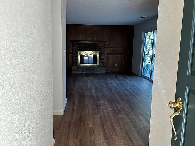 4166 Jasper Way — Photo 9