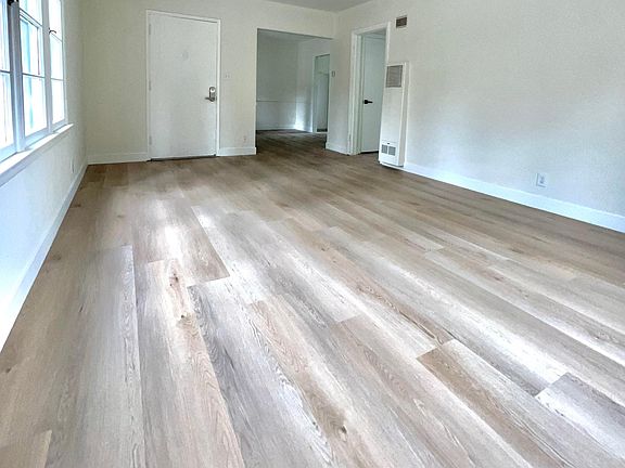 2nd image of 929 N Croft Ave #931