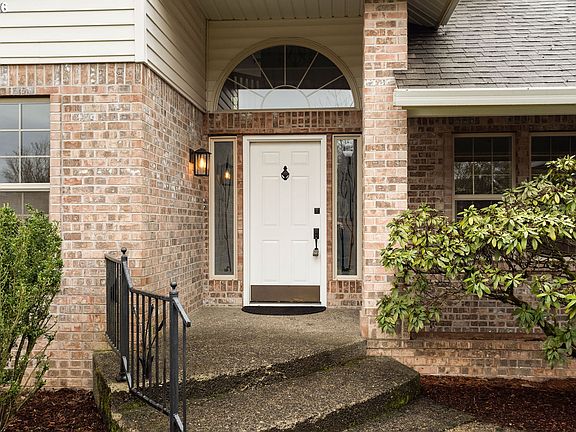 5th image of 4209 NE 90th St