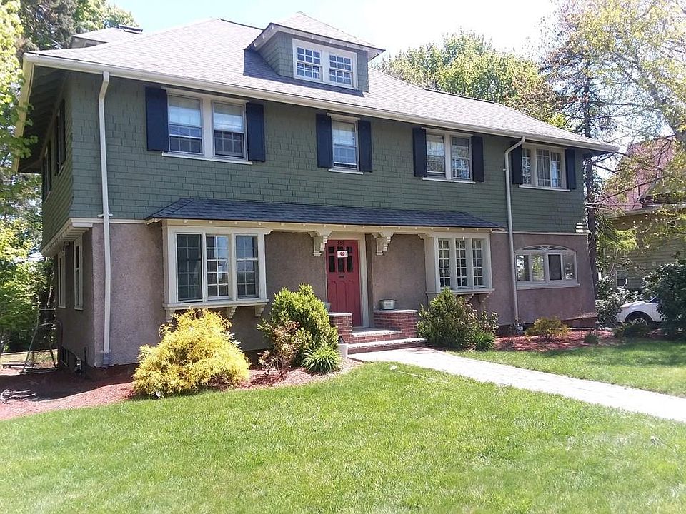 2nd image of 388 Highland Ave