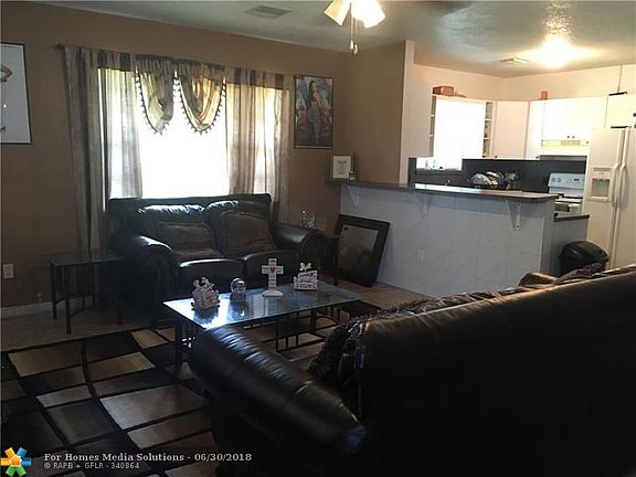4th image of 530 NE 34th St