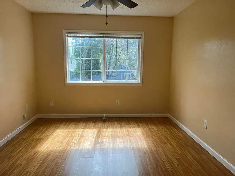 331 Alhambra Blvd — Photo 22
