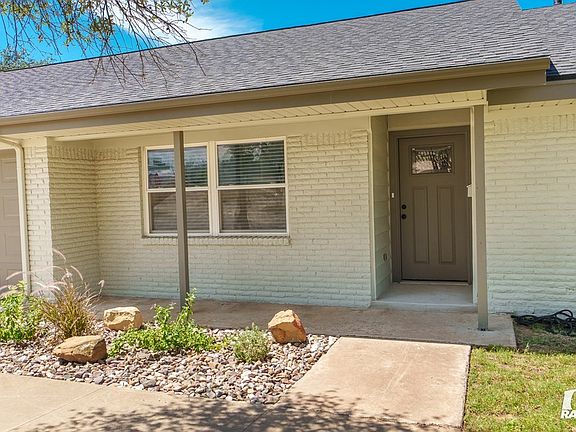 4th image of 2612 Cimmaron Ave