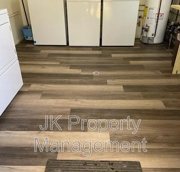 401 50th St S #3 — Photo 35