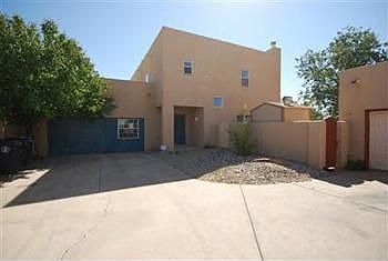 1st image of 2820 Los Tomases Dr NW
