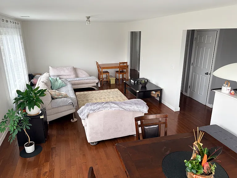 124 S 15th Ave #2 — Photo 4