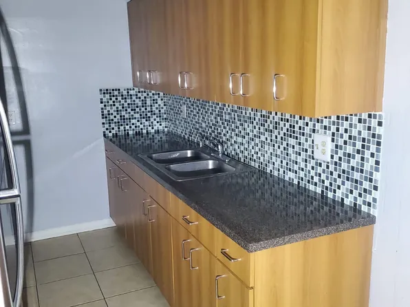 2227 Hayes St #3, Hollywood, FL 33020