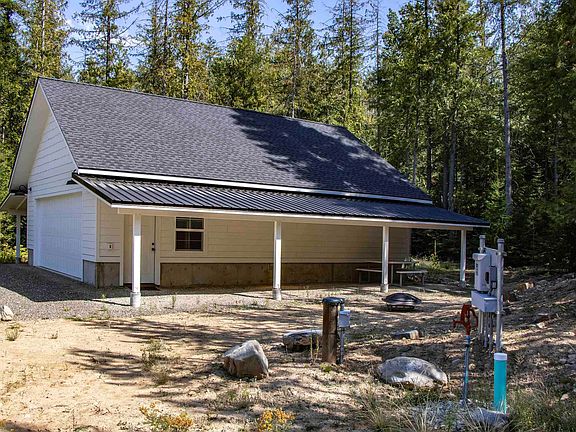 3rd image of 94 Saddleback Dr