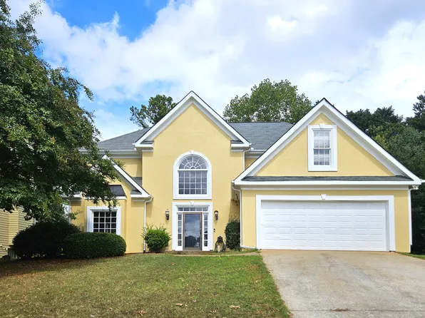 370 Riverbirch Ln, Lawrenceville, GA 30044