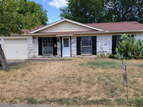2032 Pearl Ln, Irving, TX 75060