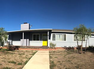 30 Howard Ave, Oak View, CA 93022