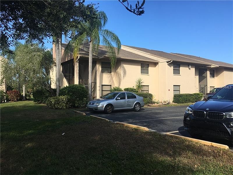 1st image of 2449 Twin Dr