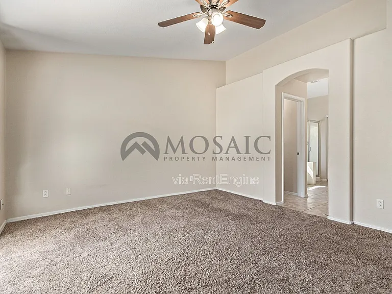 2135 E Brooks St — Photo 18