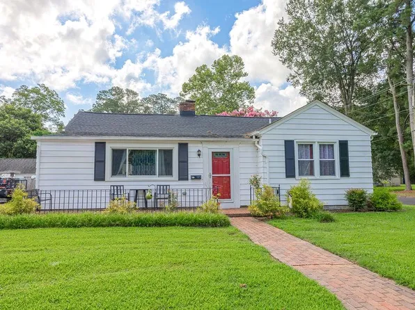 307 Beaman St, Franklin, VA 23851