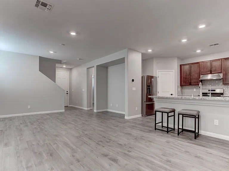 2648 Montesilvano Pl — Photo 6