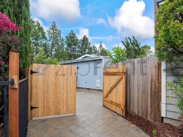 10112 Westminster Ct, Cupertino, CA 95014