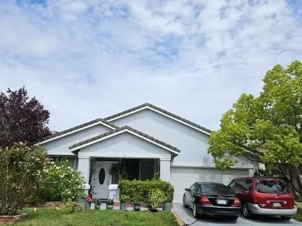 8509 Dewberry Way, Elk Grove, CA 95624