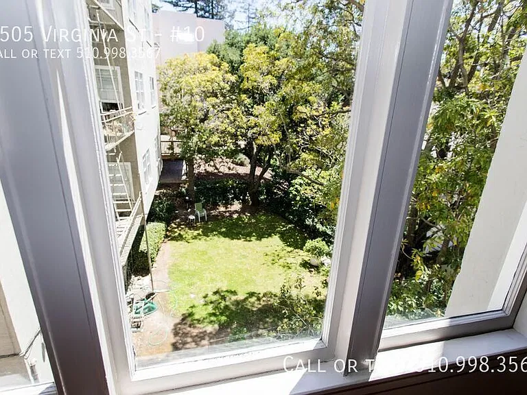 2505 Virginia St #10 — Photo 13