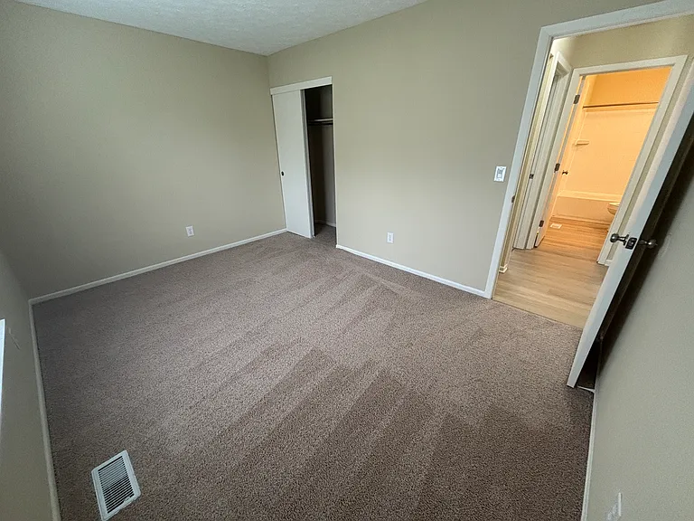 1891 Stoneview Ct — Photo 17